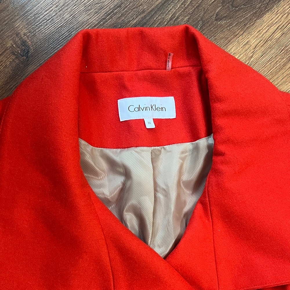 NWT - Calvin Klein Vibrant Red and Tan Trench Coat - Picture 2 of 12